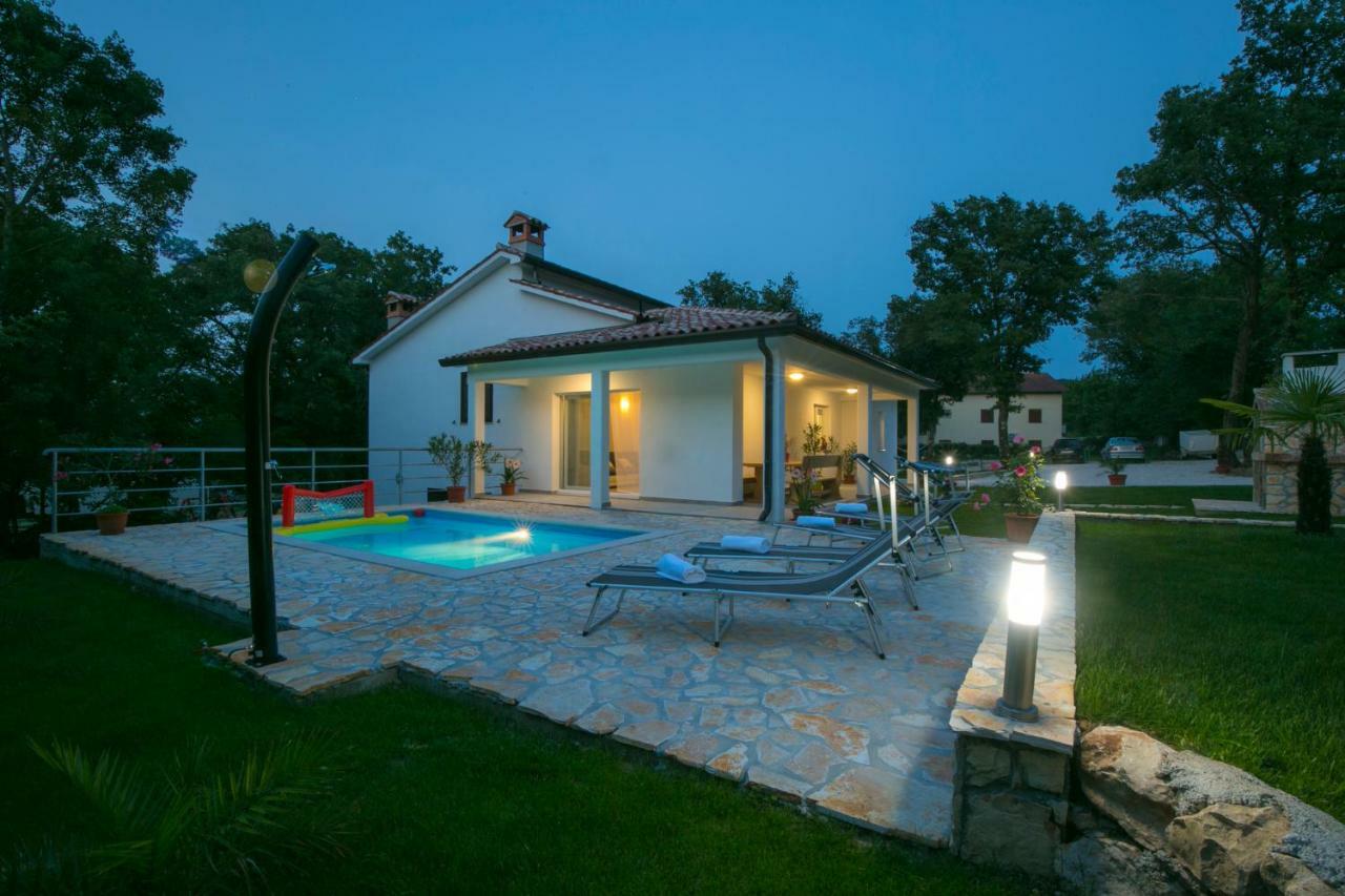 Holiday Home Rea Labin  Extérieur photo