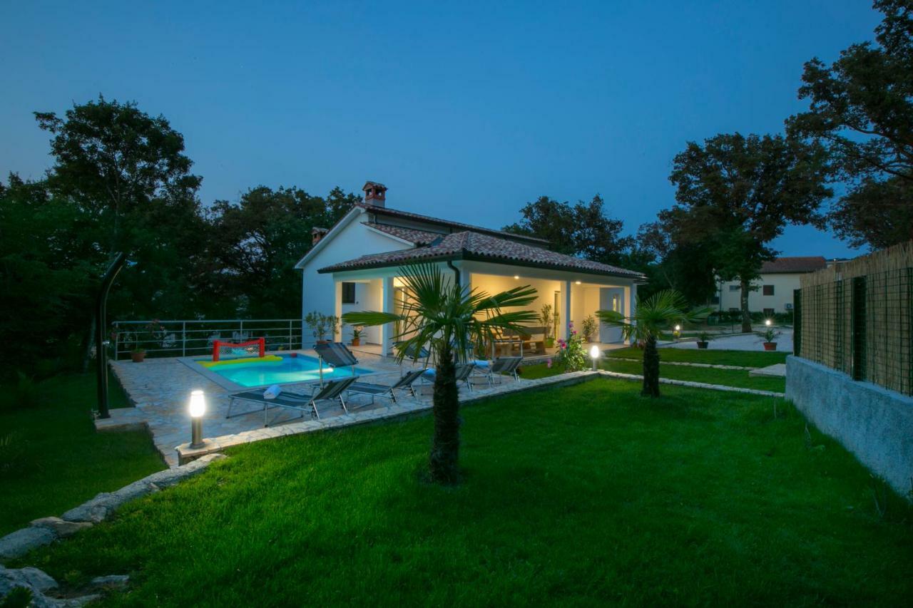 Holiday Home Rea Labin  Extérieur photo